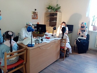 15 детей из Миллеровского и Тарасовского района записаны на плановую госпитализацию в ОДКБ по итогам осмотра докторами выездного отделения областной детской больницы  